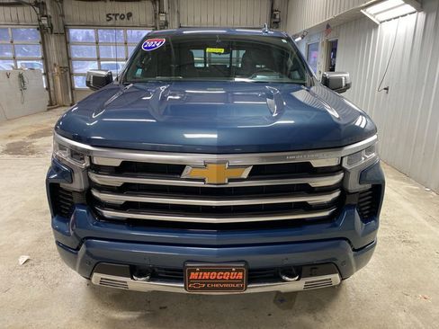 Used 2024 Chevrolet Silverado 1500 High Country w/ Technology Package image 7