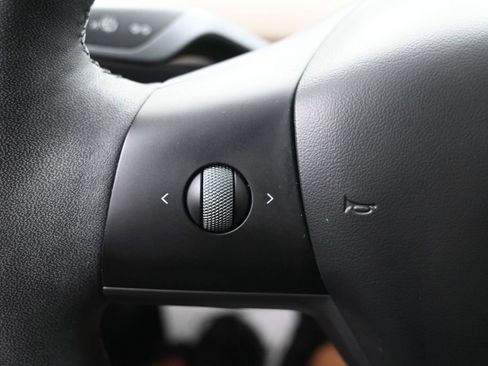 Used 2023 Tesla Model 3 Standard Range RWD image 22