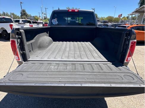 Used 2018 RAM 1500 Laramie w/ Convenience Group AWD/4WD image 7