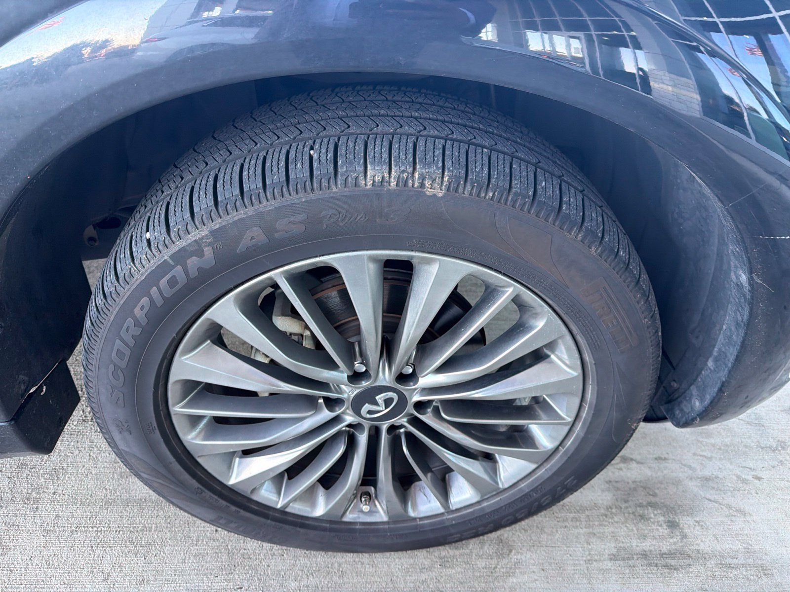 Used 2021 INFINITI QX80 Sensory w/ Cargo Package RWD image 27