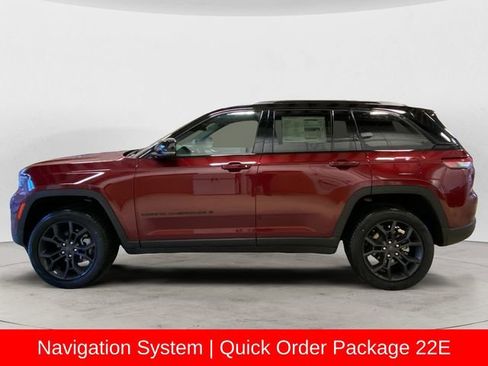 New 2025 Jeep Grand Cherokee Limited w/ Trailer Tow Package image 2