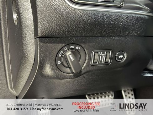 Used 2022 Dodge Challenger SRT Hellcat RWD image 28