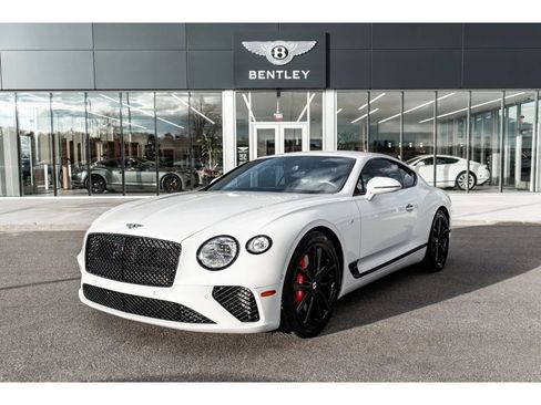 Used 2020 Bentley Continental GT image 1