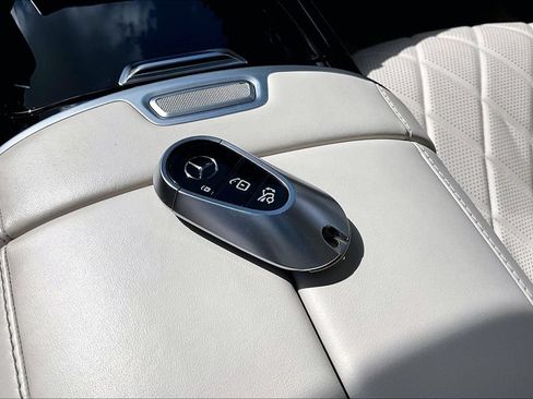 Used 2021 Mercedes-Benz S 580 4MATIC Sedan image 10