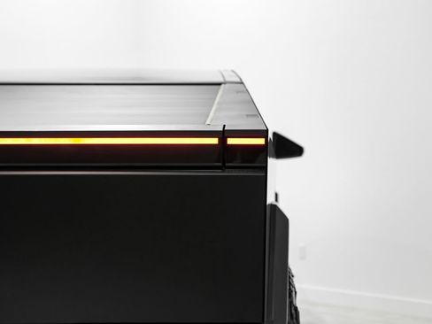 Used 2024 Tesla Cybertruck AWD Crew Cab image 43