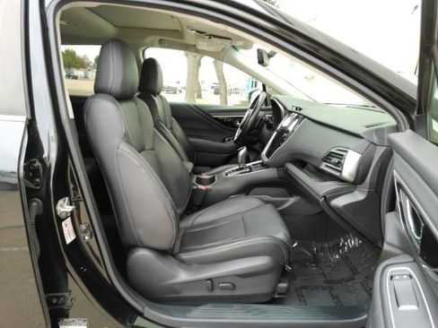 Used 2020 Subaru Outback Limited image 18