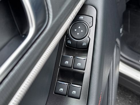 New 2026 Ford Explorer ST-Line image 23