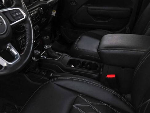 Used 2023 Jeep Wrangler Unlimited Rubicon w/ Safety Group image 19