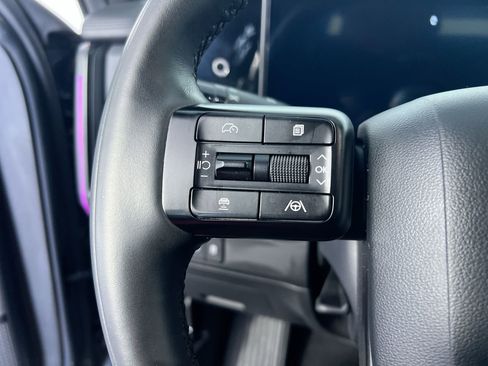 Used 2025 Hyundai Santa Fe Calligraphy FWD image 16