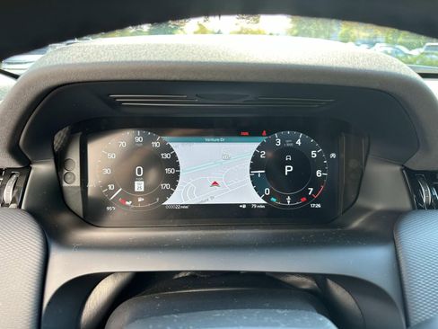 New 2025 Land Rover Discovery Sport Dynamic SE AWD/4WD image 13