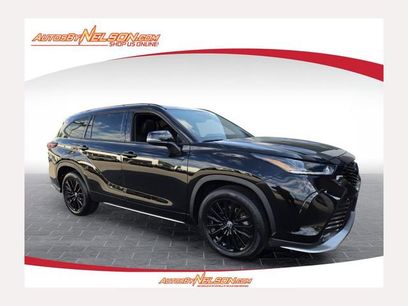 Used 2025 Toyota Highlander XSE