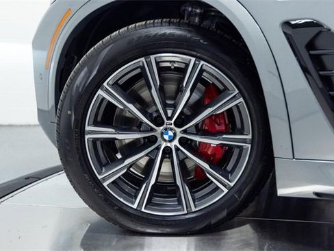 New 2026 BMW X5 xDrive50e image 28