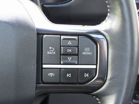 Used 2023 Ford F450 Platinum w/ FX4 Off-Road Package image 29