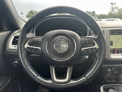 Used 2021 Jeep Compass Latitude w/ Sun and Sound Group AWD/4WD image 19