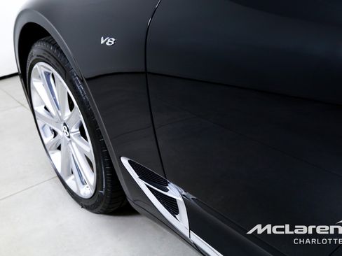 Used 2021 Bentley Continental GT image 33