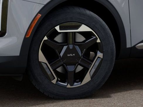 New 2026 Kia Sportage S image 9