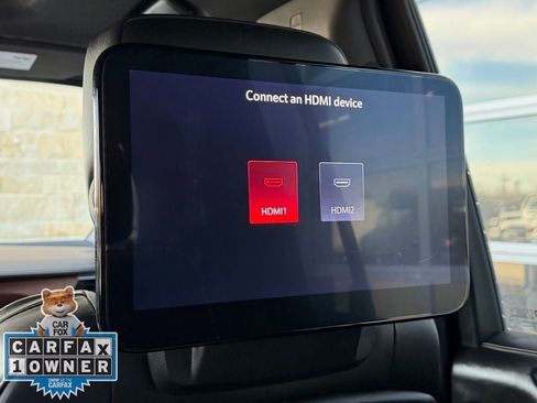 Used 2023 GMC Yukon XL Denali Ultimate image 22