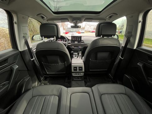 Used 2025 Audi Q5 2.0T Premium image 32