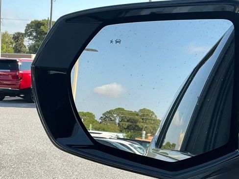 Used 2025 Chevrolet Tahoe LT image 42