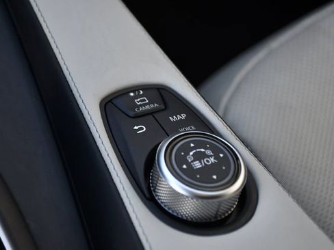 Used 2025 INFINITI QX55 Essential image 15