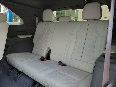 New 2025 Cadillac Escalade IQ Sport 1 w/ LPO, ONYX Package AWD/4WD image 9