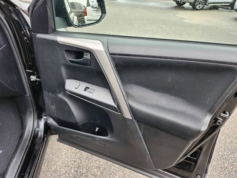 Used 2018 Toyota RAV4 LE w/ All Weather Liner Package image 23