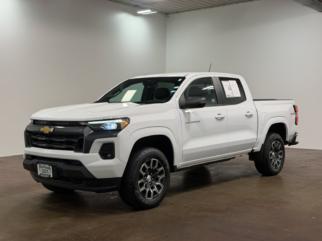 Used 2023 Chevrolet Colorado LT w/ LT Convenience Package III AWD/4WD image 29
