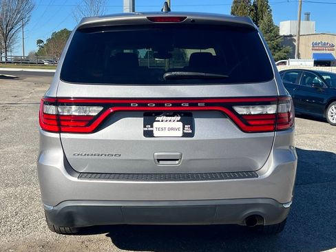 Used 2020 Dodge Durango SXT w/ 3rd Row Seating Group image 4