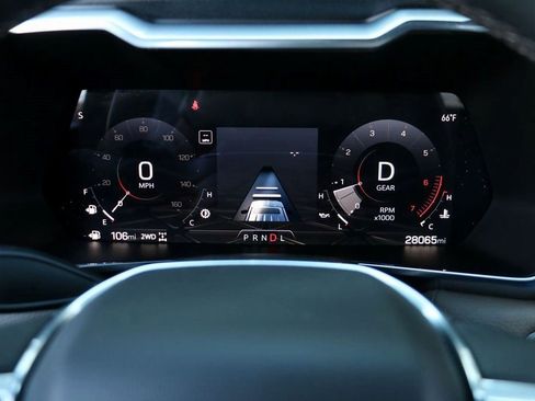 Used 2024 GMC Canyon Denali w/ LPO, Denali Black Edition image 11