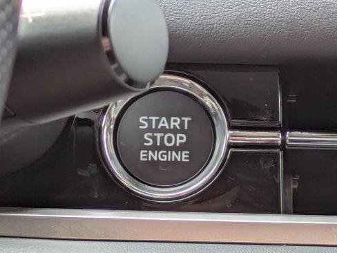 New 2026 Mitsubishi Outlander SEL FWD image 33