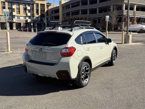 Used 2016 Subaru Crosstrek 2.0i Limited image 7