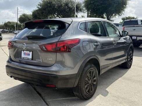 Used 2019 Nissan Rogue Sport S AWD/4WD image 5