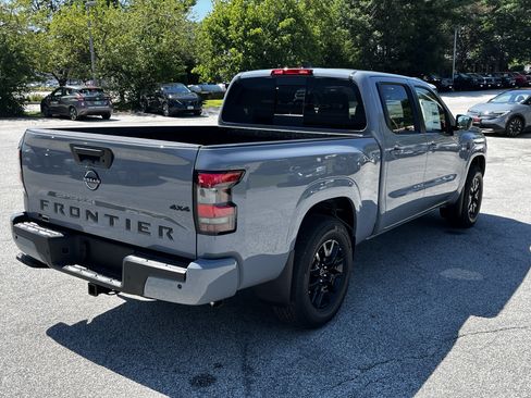 New 2026 Nissan Frontier SV AWD/4WD image 7