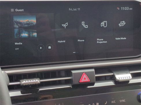 New 2026 Kia Sportage EX w/ EX Panoramic Sunroof Package image 12