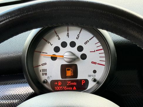 Used 2014 MINI Cooper Clubman S FWD image 8