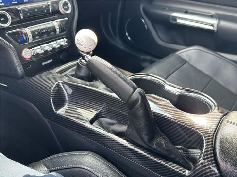 Used 2016 Ford Mustang GT Premium w/ Equipment Group 401A RWD image 19