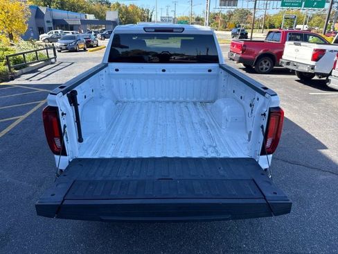 Used 2024 GMC Sierra 1500 SLT image 41