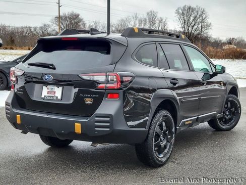 Used 2025 Subaru Outback Wilderness image 7