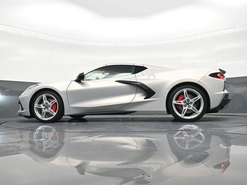 Used 2024 Chevrolet Corvette Stingray Preferred Cpe w/ Z51 Performance Package image 26