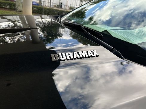 Used 2025 Chevrolet Silverado 1500 RST image 16