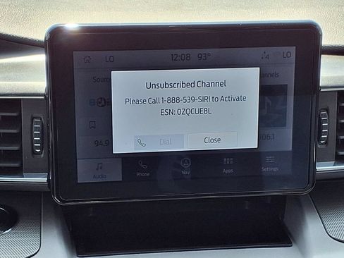 Used 2024 Ford Explorer XLT w/ Equipment Group 202A RWD image 15