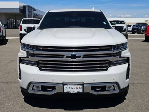 Used 2020 Chevrolet Silverado 1500 High Country AWD/4WD image 3