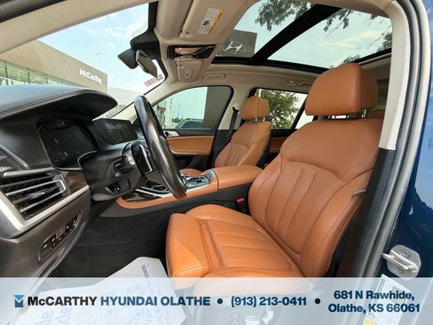 Used 2021 BMW X7 xDrive40i w/ Executive Package 2 AWD/4WD image 4