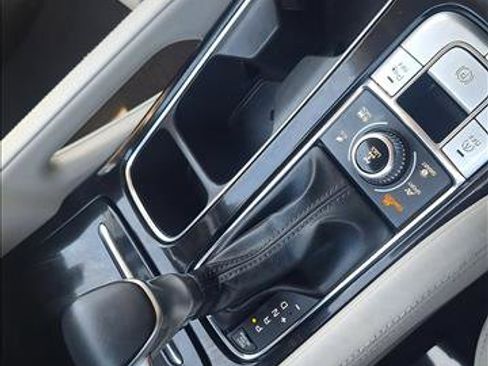 Used 2020 Kia Telluride EX w/ EX Premium Package image 14