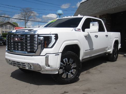 Used 2024 GMC Sierra 2500 Denali w/ Denali Reserve Package AWD/4WD image 47