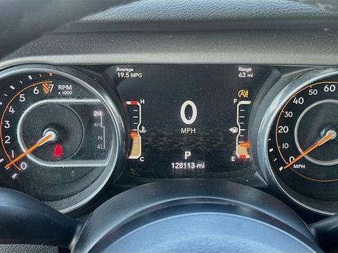 Used 2018 Jeep Wrangler Unlimited Sport S AWD/4WD image 13