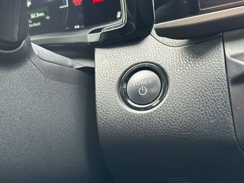 Used 2025 Toyota Camry SE w/ Multimedia Upgrade Package image 21