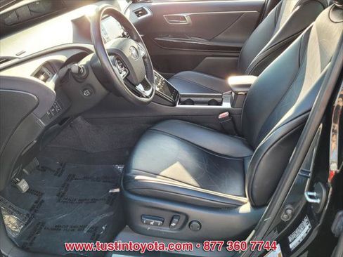 Certified 2020 Toyota Mirai FWD image 3