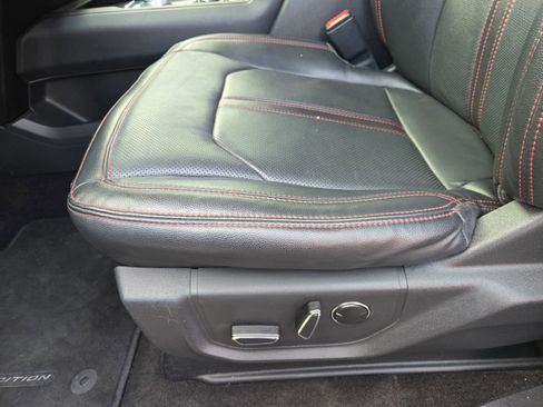 Certified 2023 Ford Expedition Limited image 18