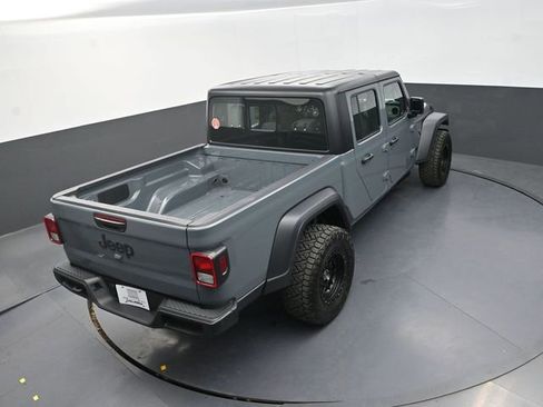 New 2026 Jeep Gladiator Sport image 18